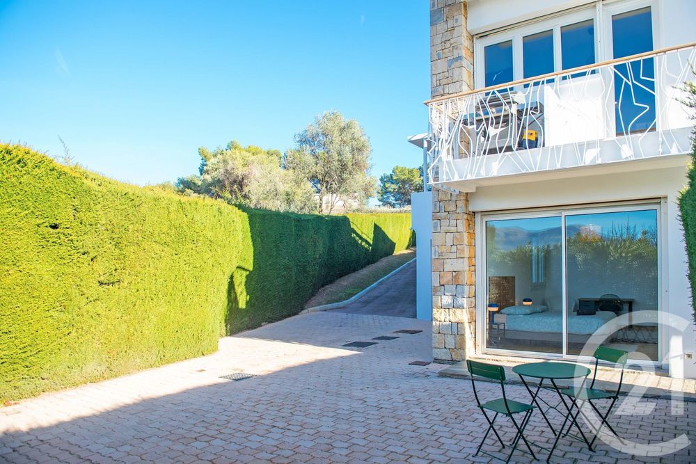 � vendre  Maison Cagnes-sur-Mer (06800)