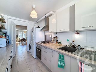  Appartement � louer 2 pi�ces 63 m�