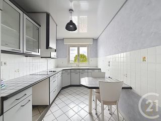  Appartement � vendre 4 pi�ces 84 m�