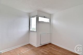  Appartement � vendre 4 pi�ces 77 m�