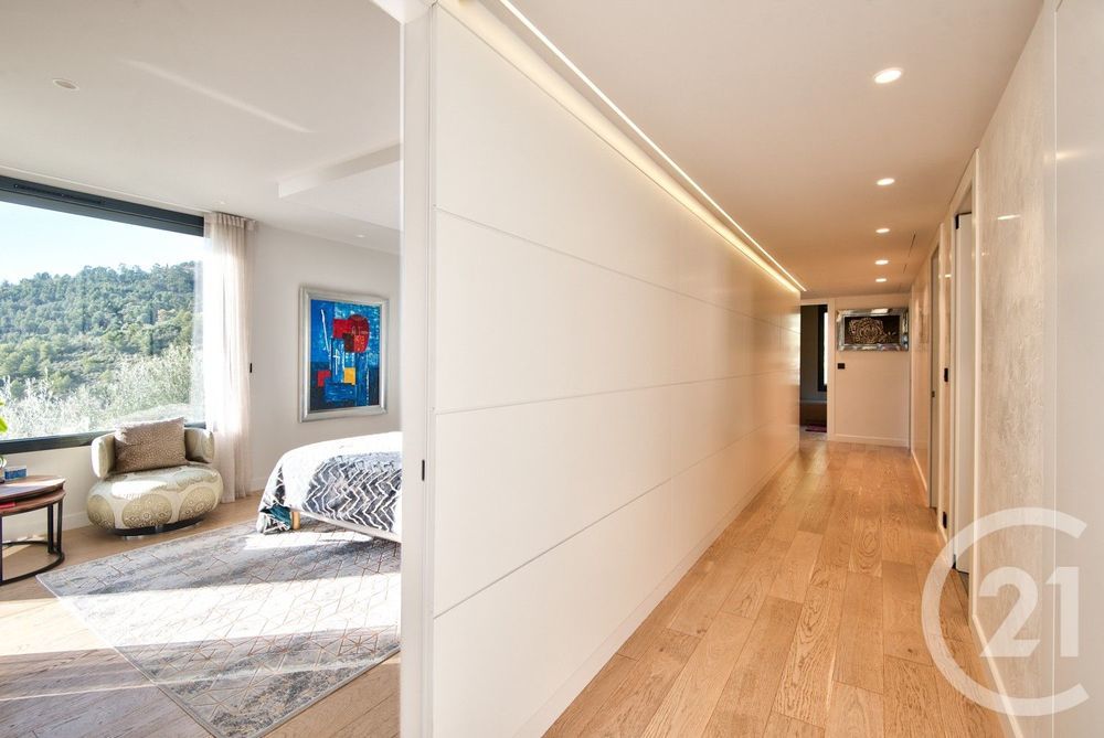 � vendre  Maison �ze (06360)