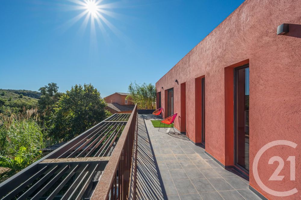 � vendre  Maison �ze (06360)