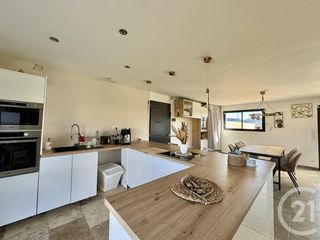  Maison � vendre 5 pi�ces 189 m�