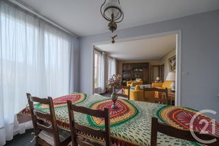  Maison � vendre 5 pi�ces 184 m�