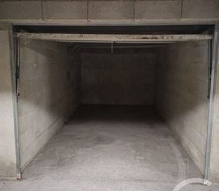  Parking / Garage � louer 12 m�