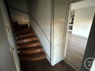  Appartement � louer 2 pi�ces 55 m�