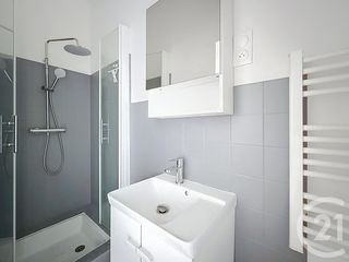  Appartement � louer 1 pi�ce 11 m�