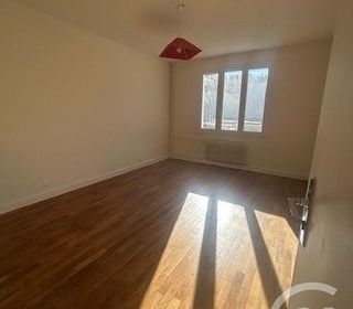  Appartement � louer 3 pi�ces 82 m�