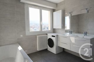  Appartement � vendre 5 pi�ces 89 m�