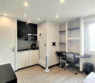  Appartement � louer 1 pi�ce 16 m�