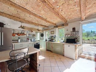  Maison � vendre 6 pi�ces 273 m�