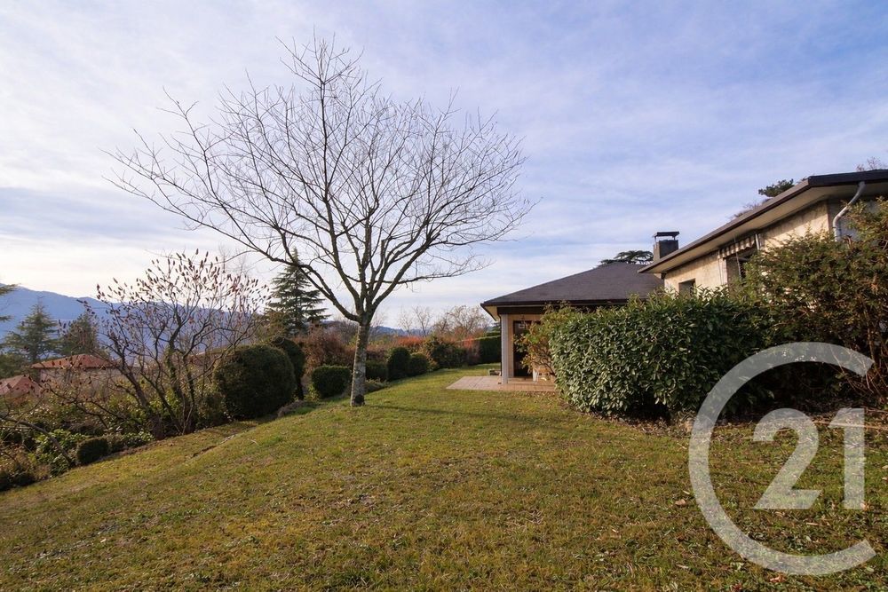 � vendre  Maison Saint-Ismier (38330)