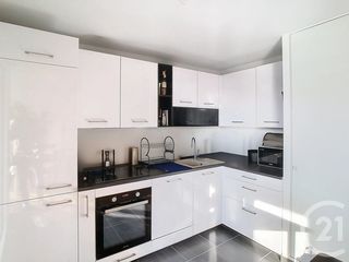  Appartement � vendre 4 pi�ces 87 m�