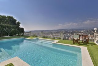  Maison � vendre 7 pi�ces 264 m�