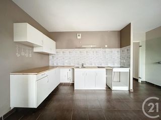  Appartement � louer 4 pi�ces 73 m�