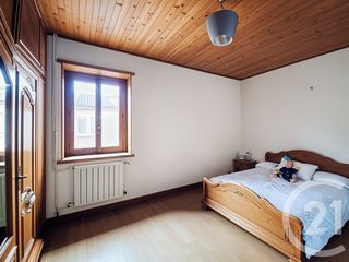  Maison � vendre 8 pi�ces 230 m�