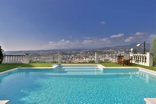  Maison � vendre 7 pi�ces 264 m�