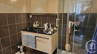  Immeuble � vendre 147 m�