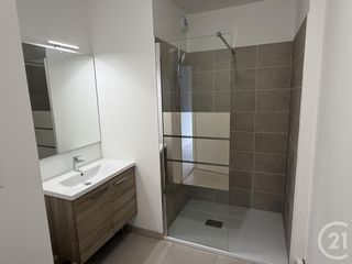  Appartement � louer 3 pi�ces 52 m�