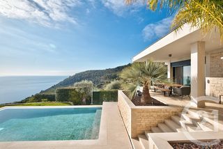  Maison � vendre 6 pi�ces 272 m�