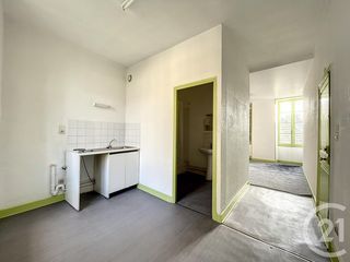  Immeuble � vendre 103 m�