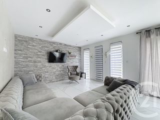  Maison � vendre 8 pi�ces 185 m�