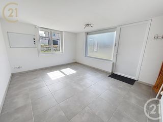  Maison � vendre 6 pi�ces 242 m�