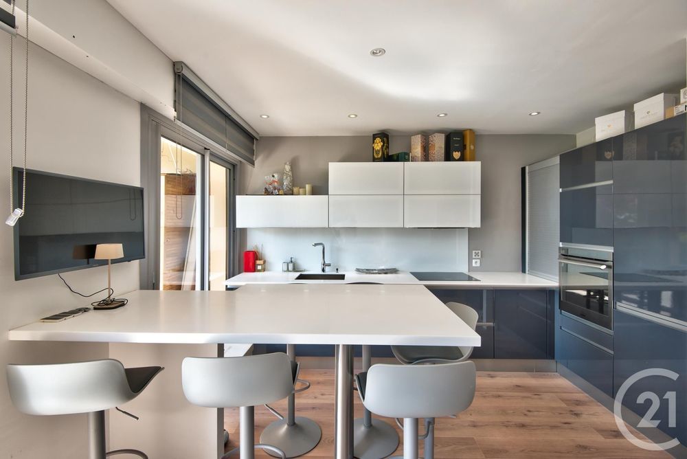 � vendre  Appartement Villefranche-sur-Mer (06230)