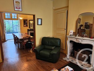  Maison � vendre 9 pi�ces 261 m�