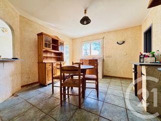  Maison � vendre 4 pi�ces 145 m�