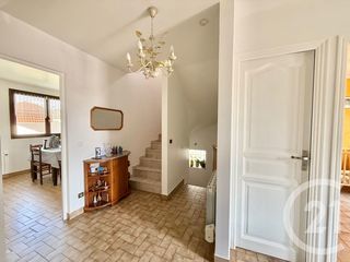  Maison � vendre 6 pi�ces 220 m�