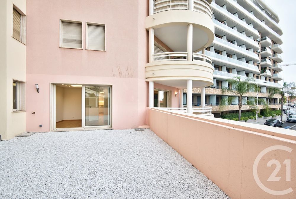 � vendre  Appartement Beausoleil (06240)