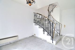  Maison � vendre 6 pi�ces 210 m�