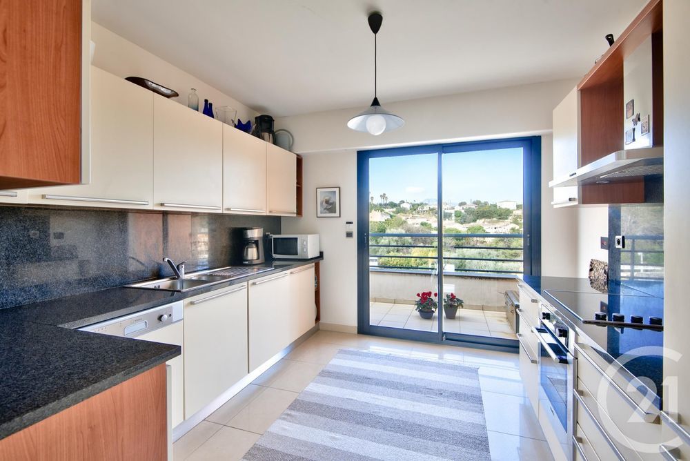 � vendre  Appartement Nice (06200)