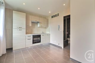  Maison � vendre 7 pi�ces 252 m�