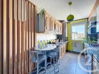  Appartement � vendre 4 pi�ces 96 m�