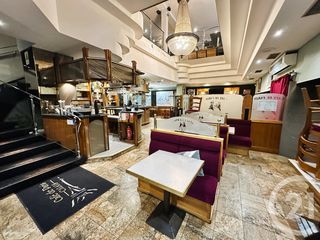  Immeuble � vendre 547 m�