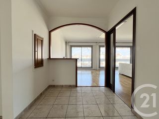  Appartement � louer 4 pi�ces 103 m�