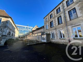  Maison � vendre 15 + pi�ces 1200 m�