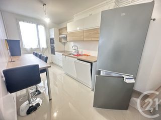  Appartement � louer 4 pi�ces 75 m�