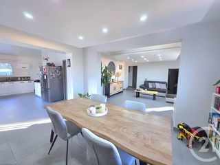  Maison � vendre 4 pi�ces 150 m�