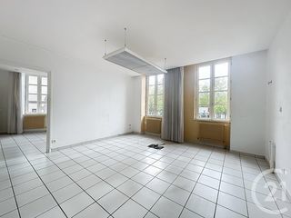  Appartement � louer 4 pi�ces 80 m�