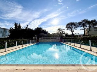  Appartement � vendre 3 pi�ces 69 m�