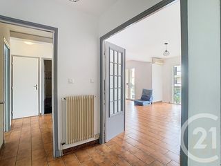  Appartement � vendre 4 pi�ces 103 m�