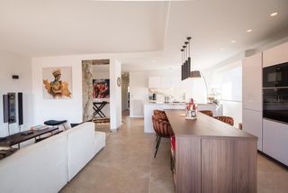  Appartement � vendre 4 pi�ces 98 m�