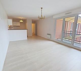  Appartement � louer 4 pi�ces 73 m�