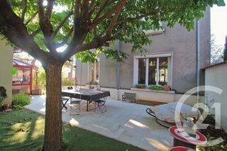  Maison � vendre 7 pi�ces 239 m�