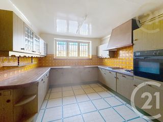  Maison � vendre 5 pi�ces 328 m�