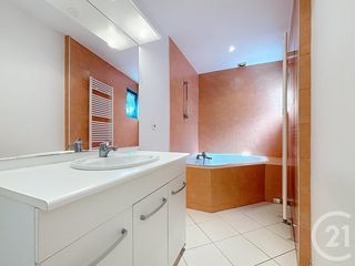  Appartement � louer 3 pi�ces 72 m�