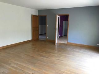 Appartement � louer 5 pi�ces 110 m�